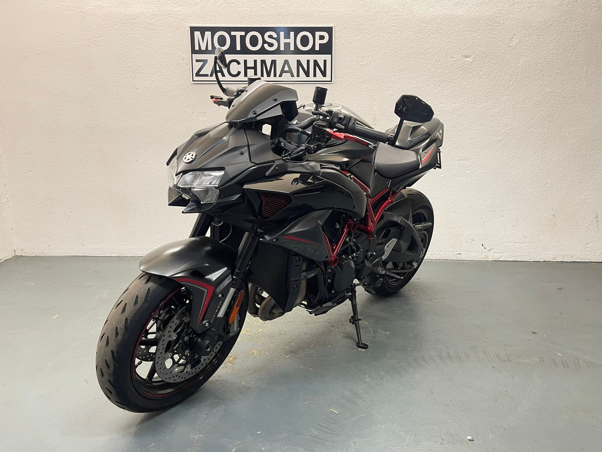 KAWASAKI Z H2 Performance-showroom-element-2
