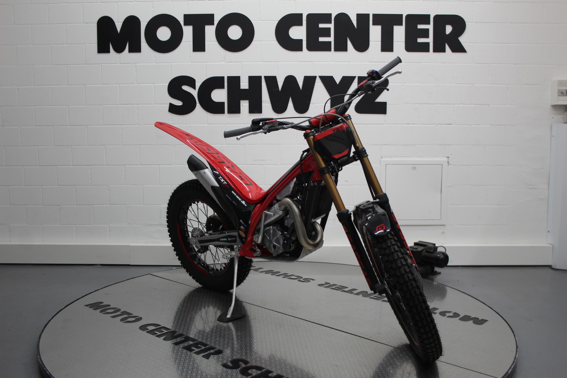 GASGAS TXT GP 300-showroom-element-1
