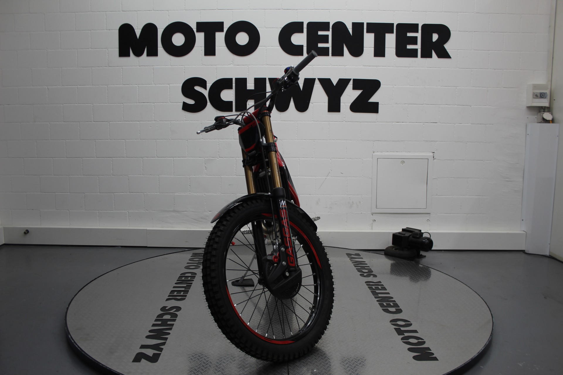 GASGAS TXT GP 300-showroom-element-2