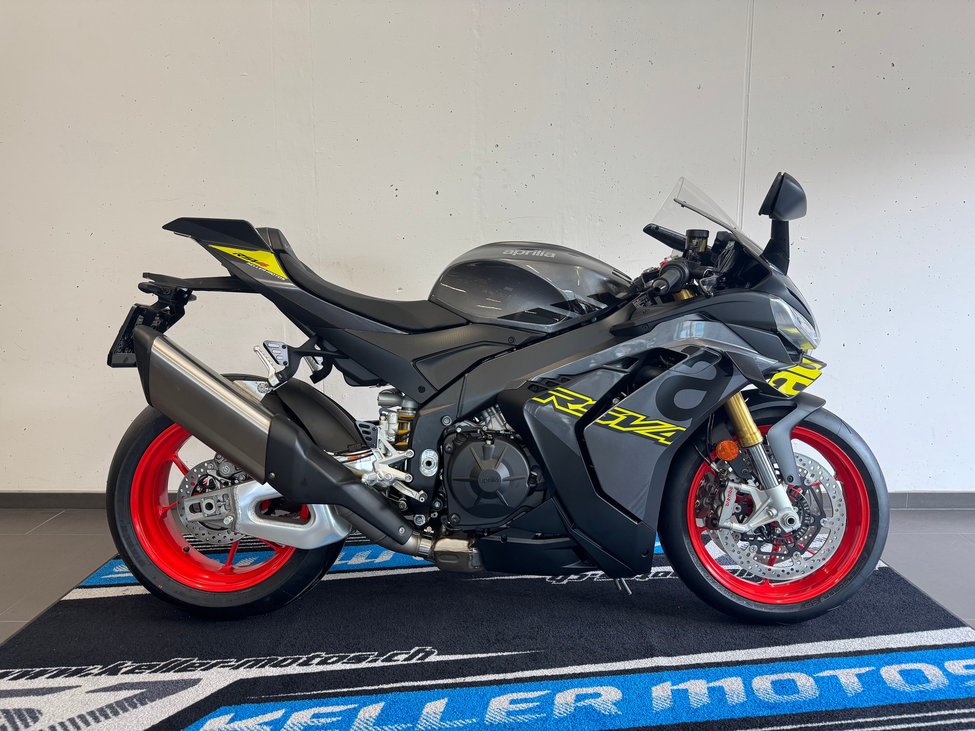 APRILIA RSV4 1100