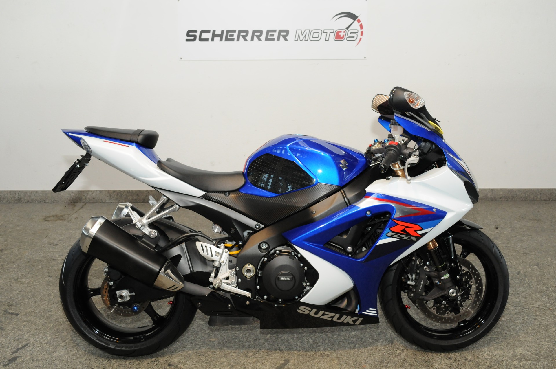 SUZUKI GSX-R 1000 K7