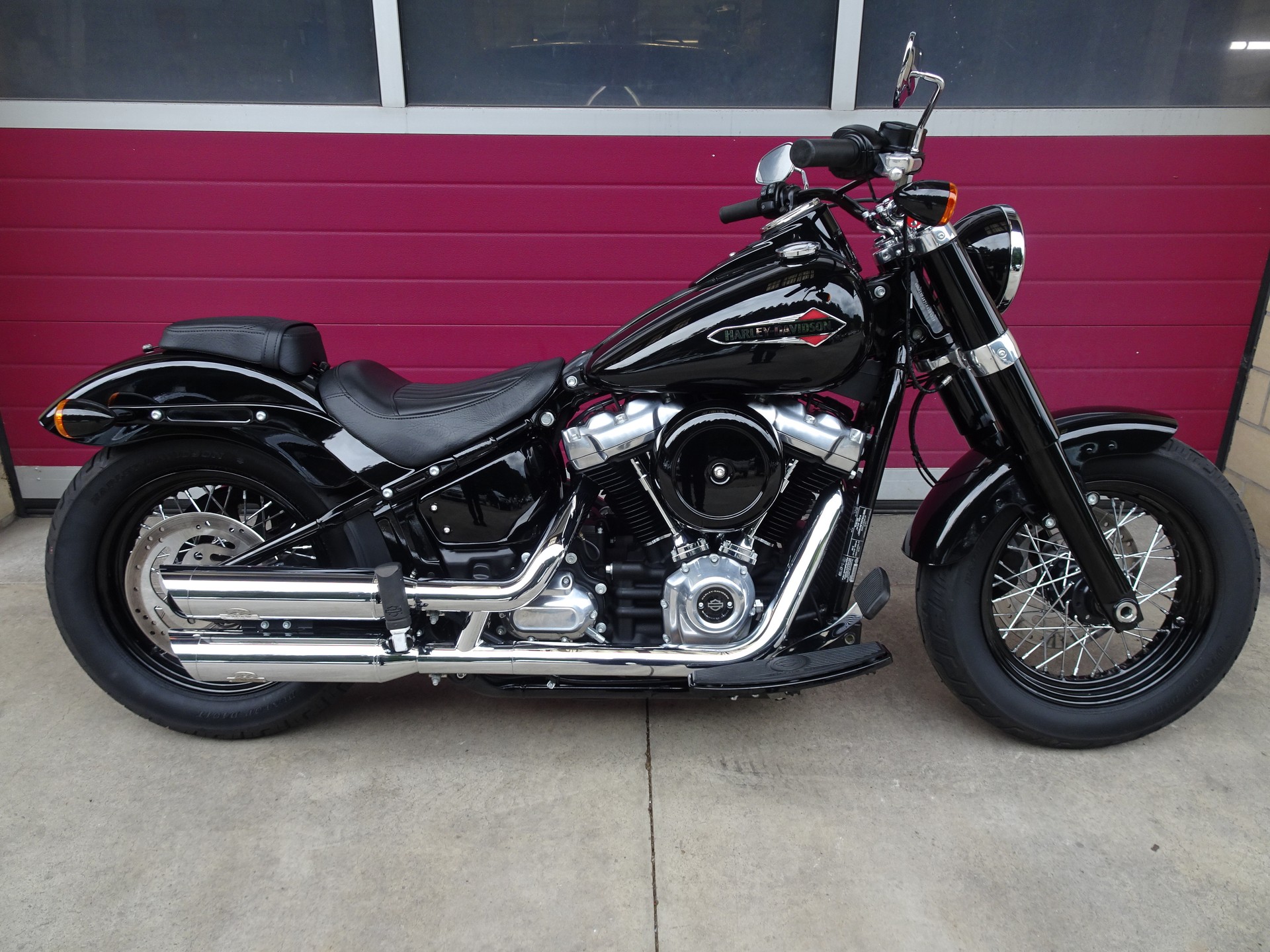HARLEY-DAVIDSON FLSL Softail Slim 107 ABS