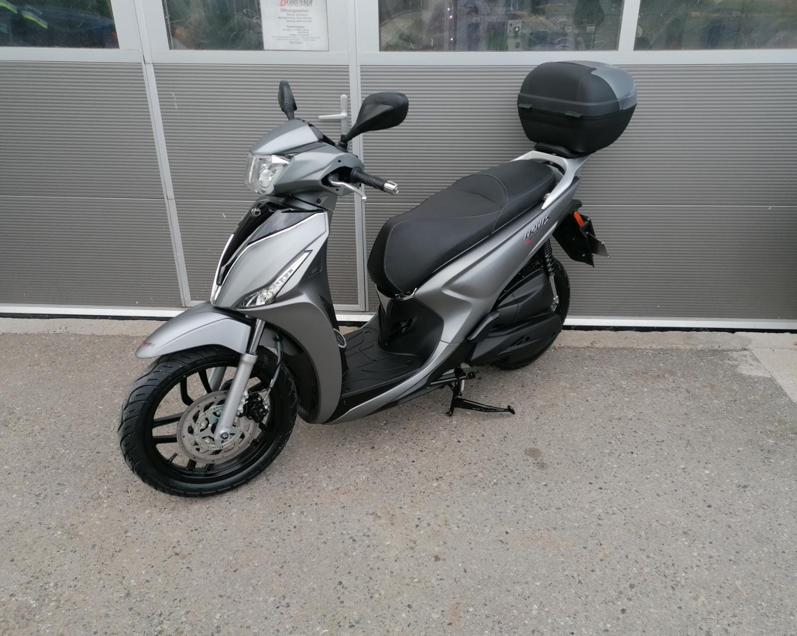 KYMCO People S 125i ABS Topcase/Windschild-image-3