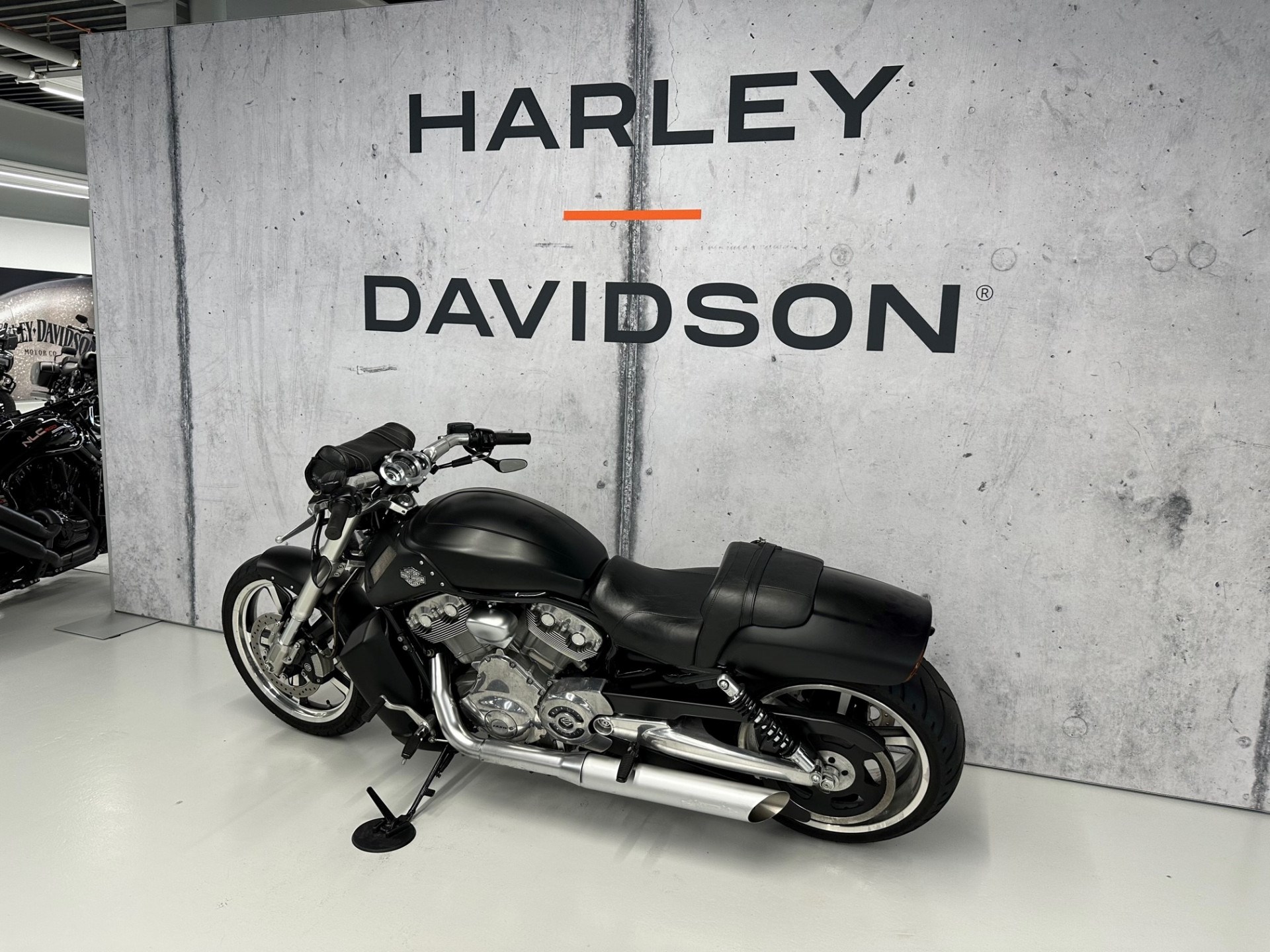 HARLEY-DAVIDSON VRSCF 1250 V-Rod Muscle-image-4