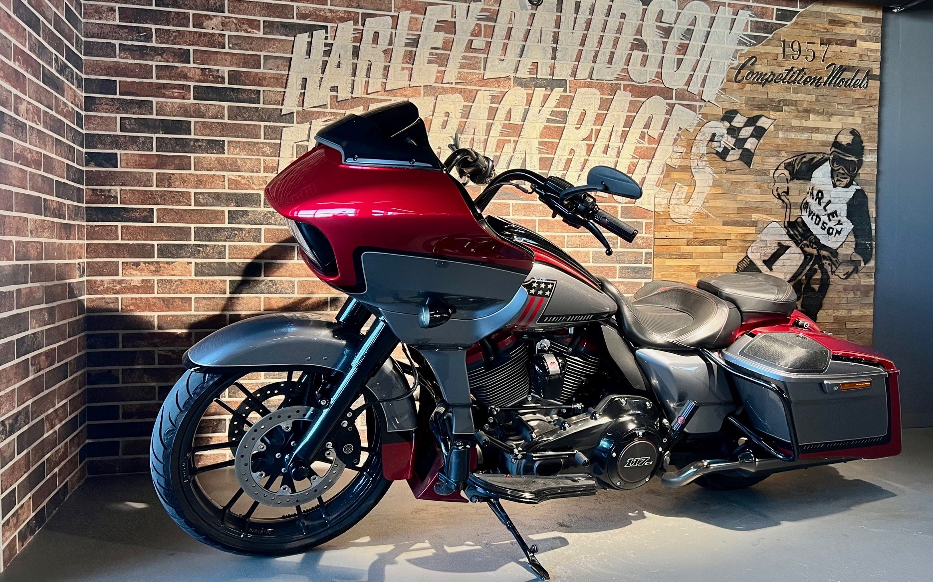 HARLEY-DAVIDSON FLTRXSE Road Glide Special 117 CVO