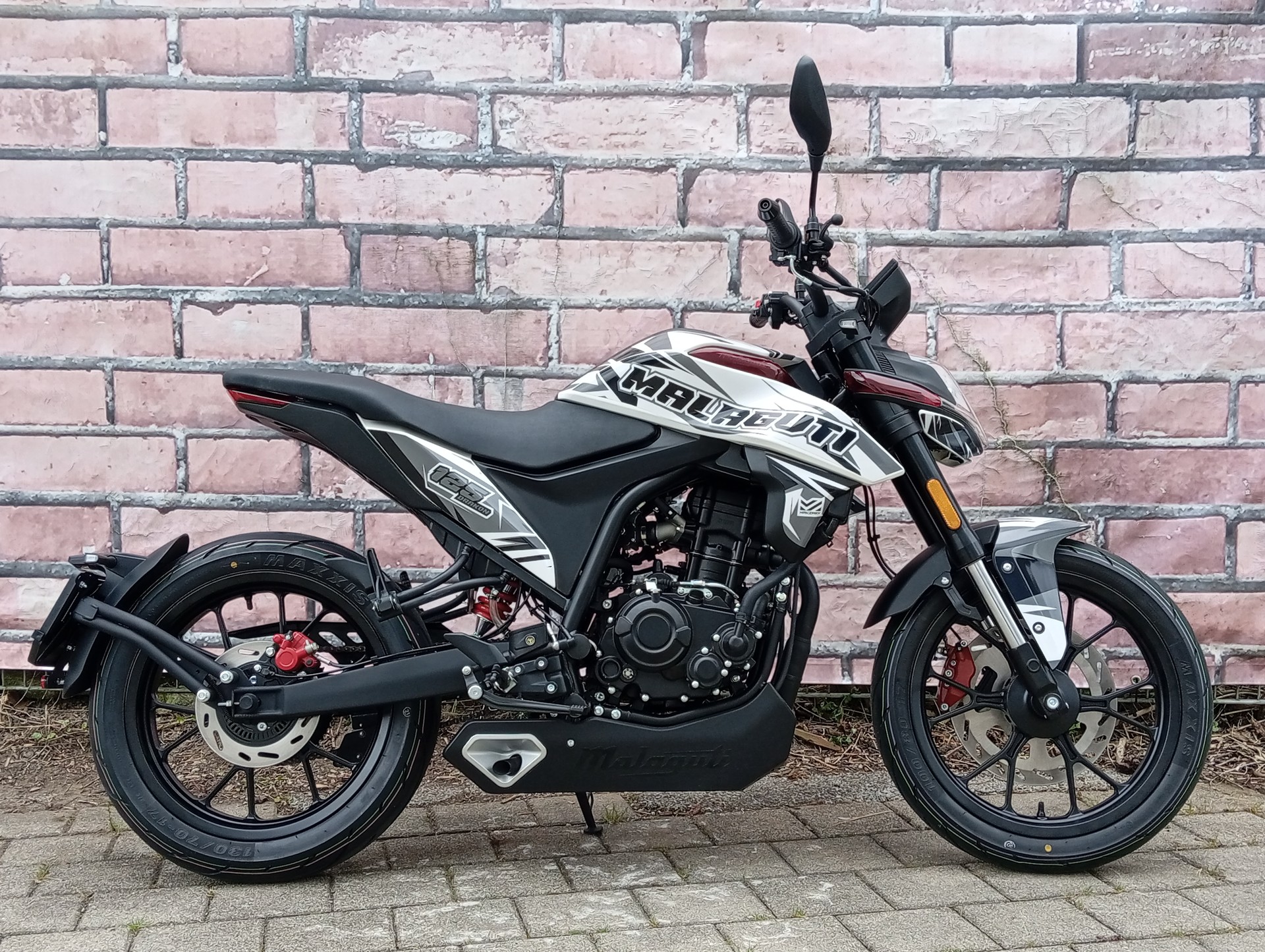 MALAGUTI Drakon 125 ABS