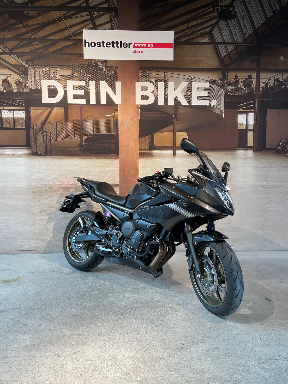 YAMAHA XJ 6
