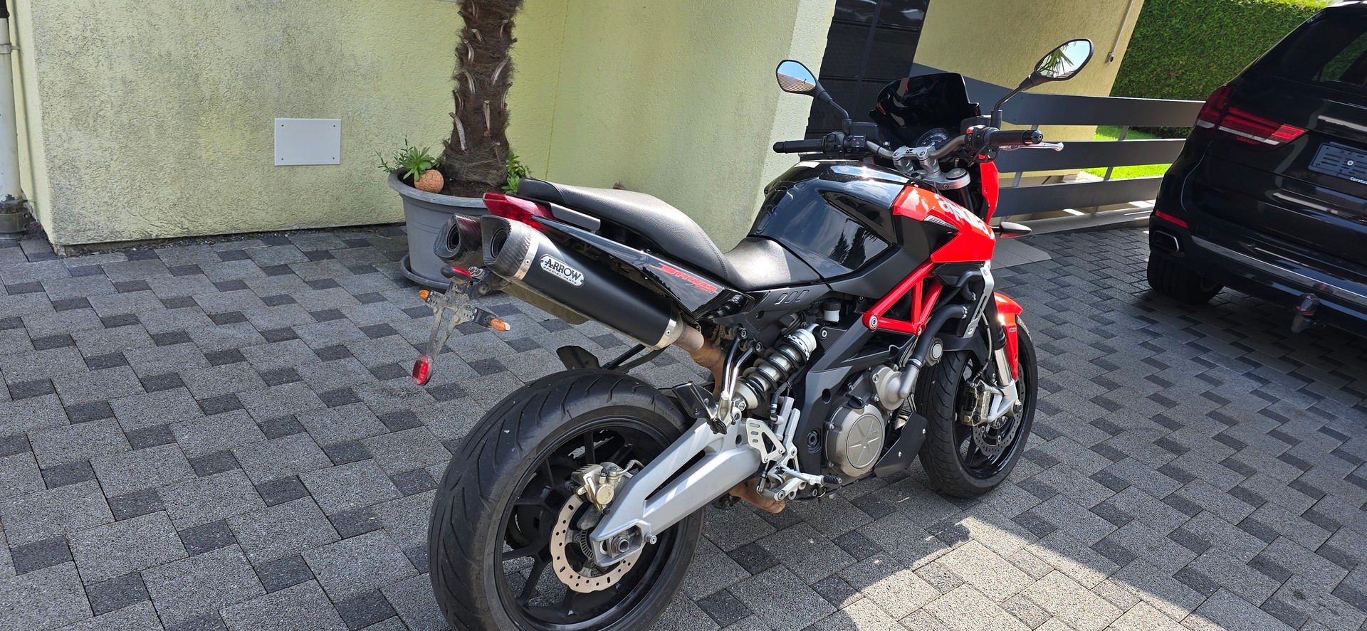 APRILIA SL 750 Shiver ABS-image-3