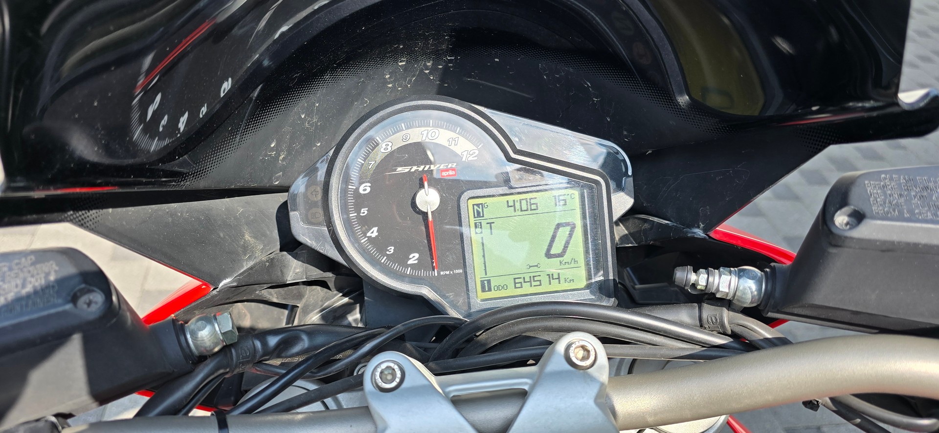 APRILIA SL 750 Shiver ABS-image-14
