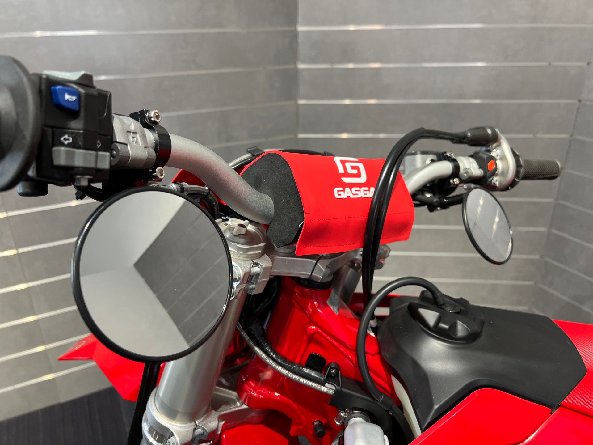GASGAS EC 500F Supermoto-image-13