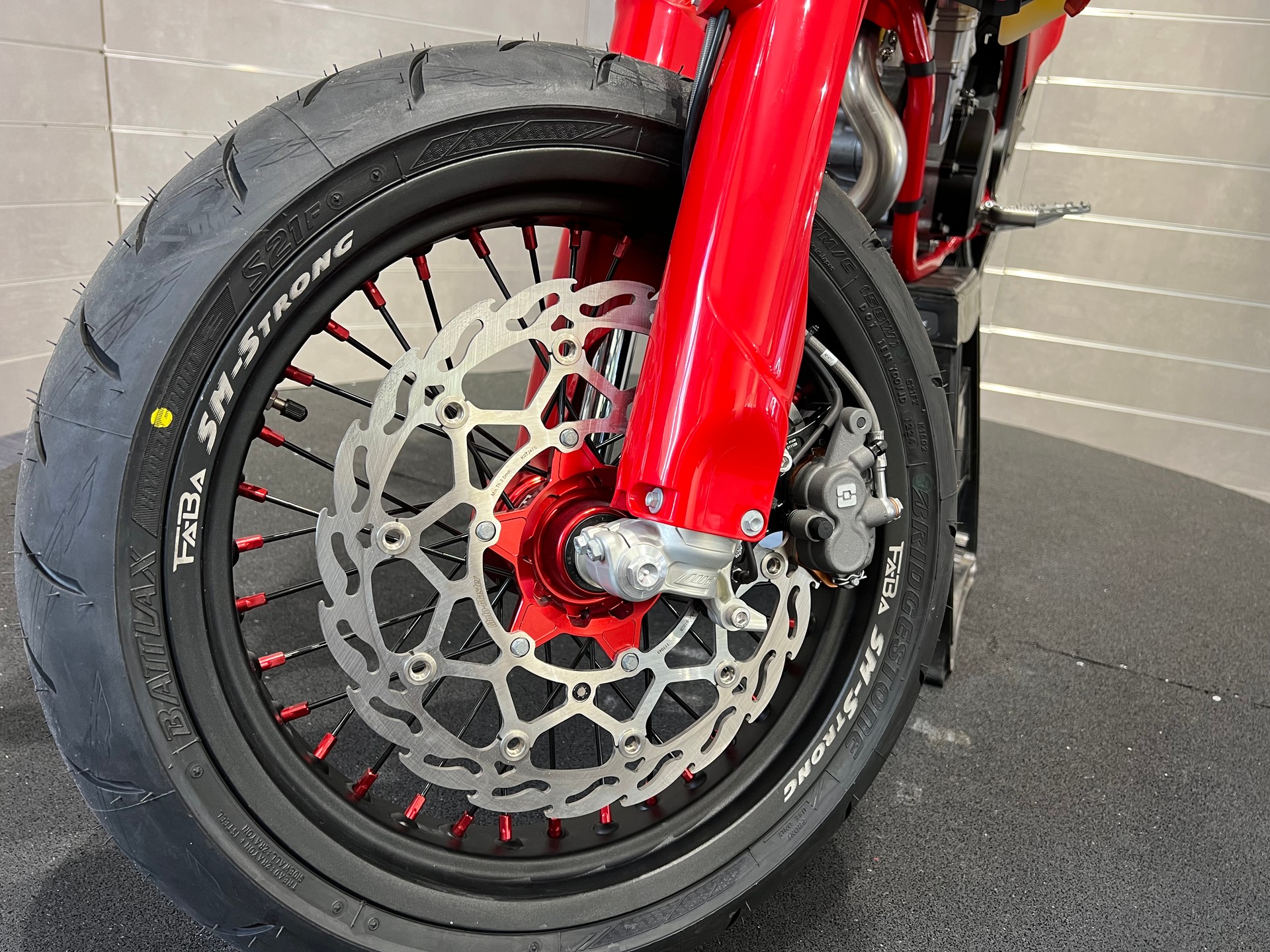 GASGAS EC 500F Supermoto-image-11