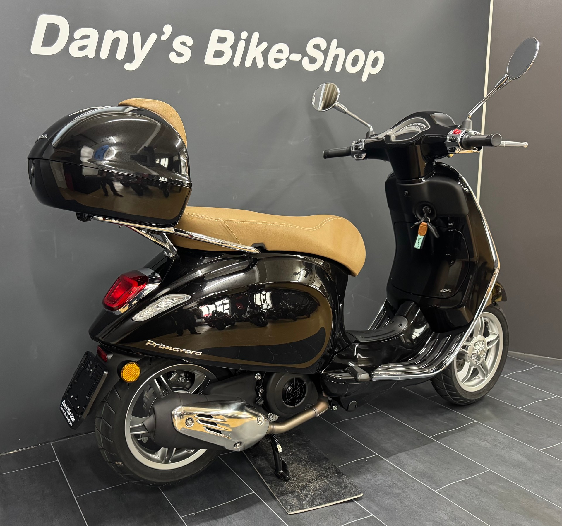 PIAGGIO Primavera 125 E5+-showroom-element-3