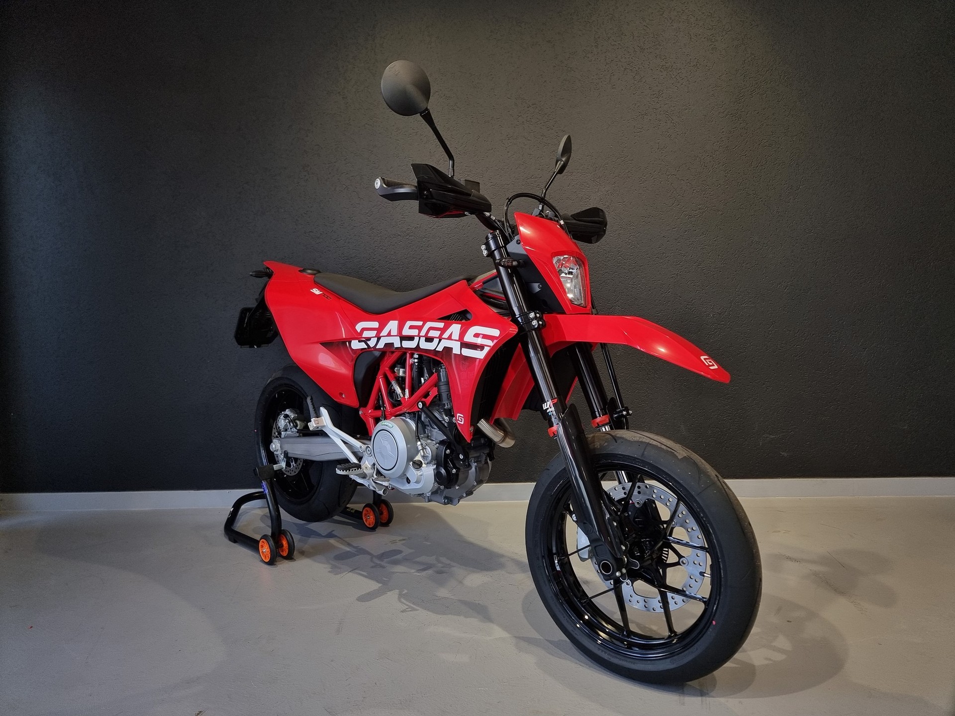 GASGAS SM 700 Supermoto-image-7