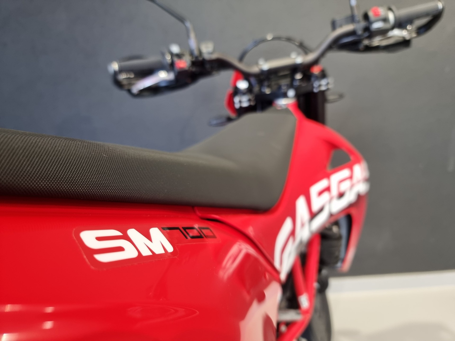 GASGAS SM 700 Supermoto-image-8