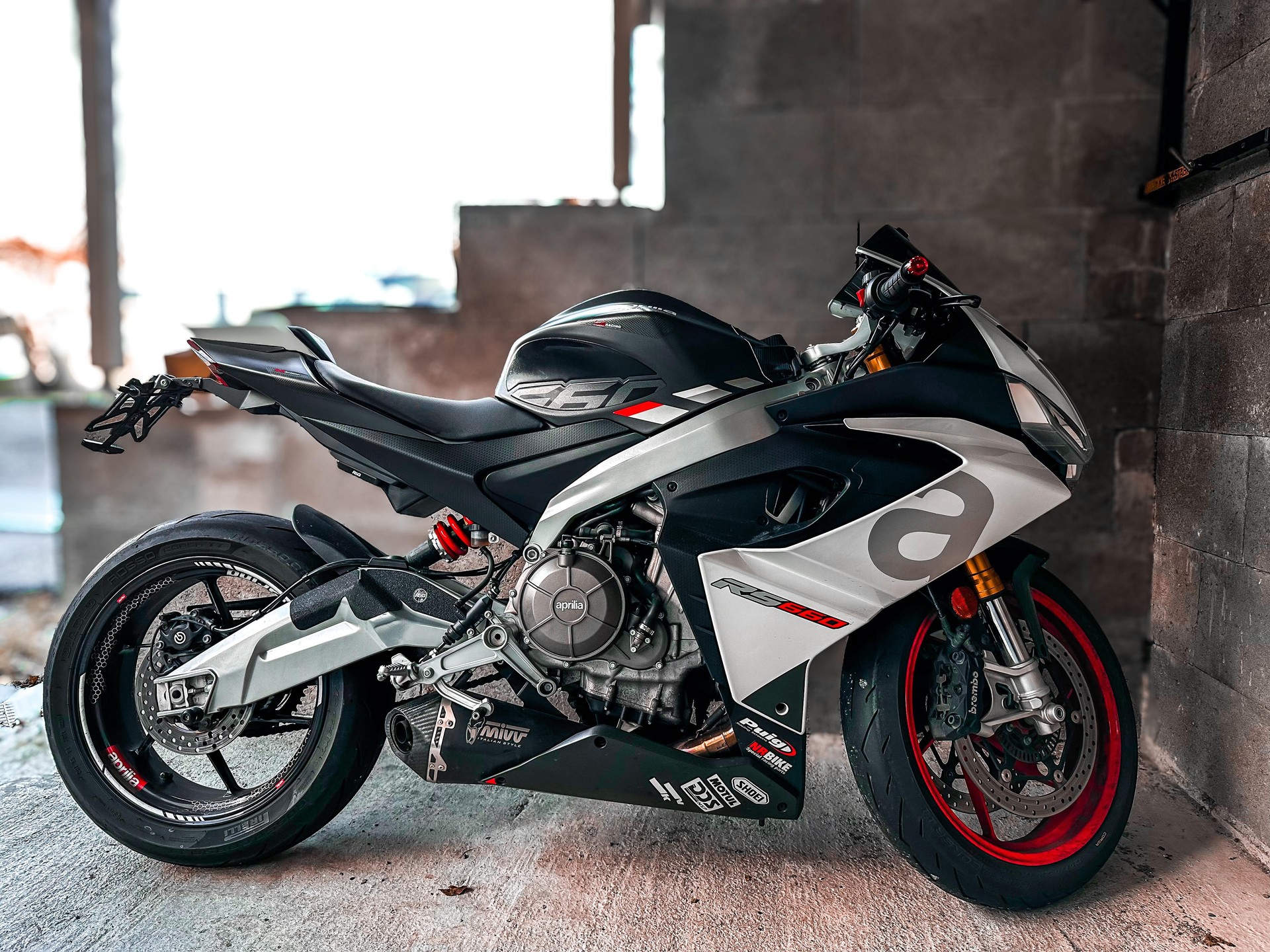 APRILIA RS 660