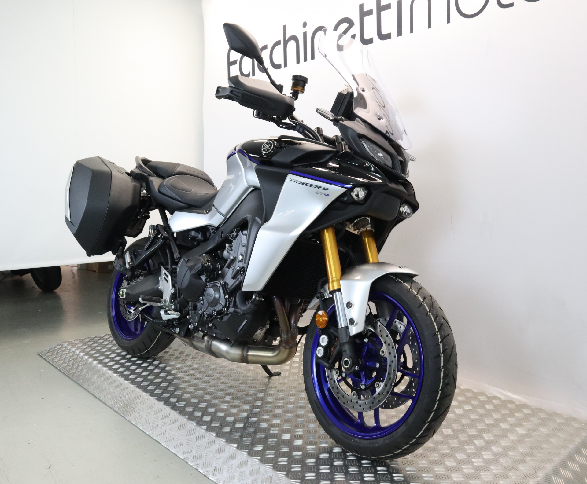 YAMAHA Tracer 9 GT+-showroom-element-2