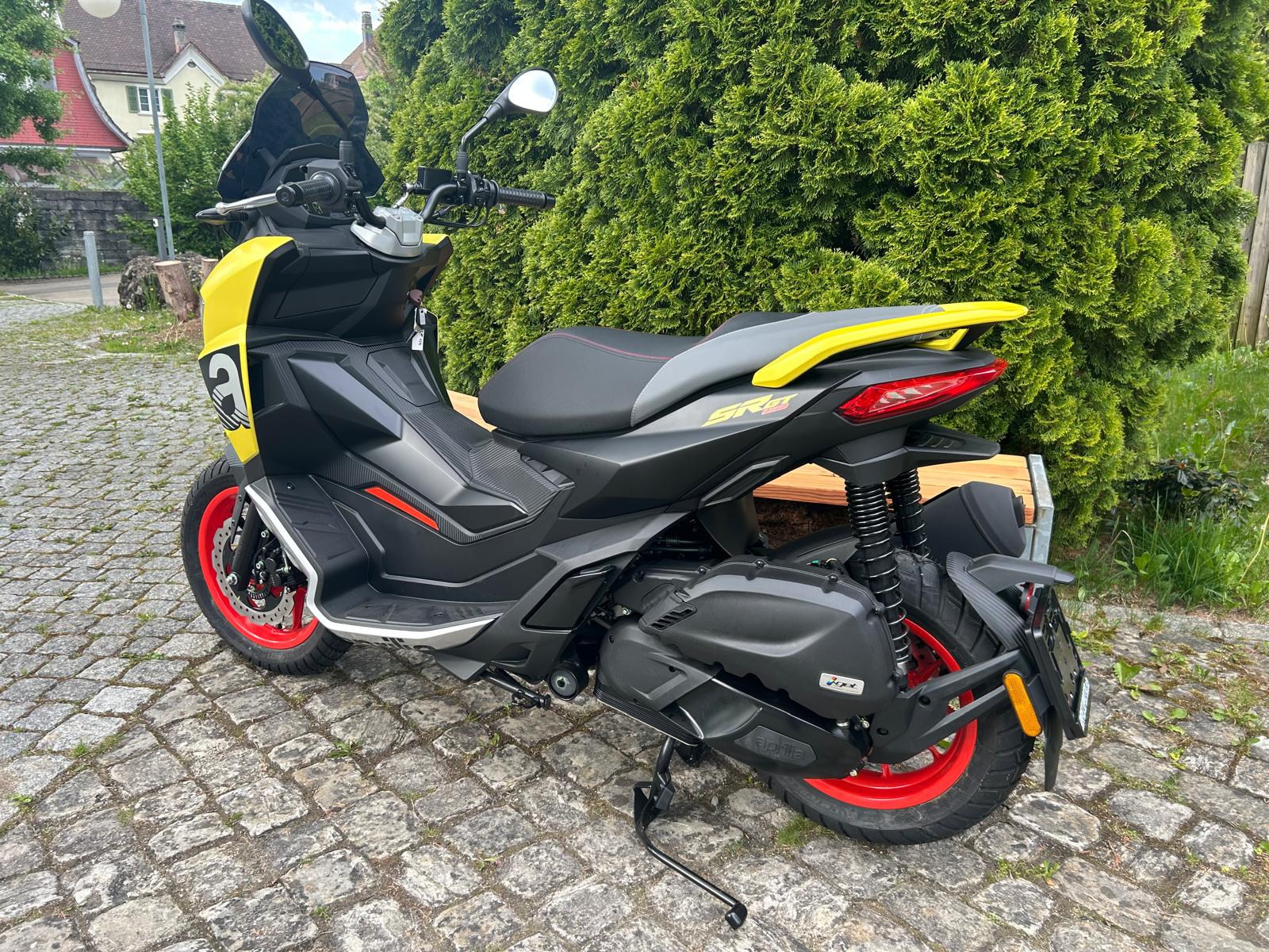 APRILIA SR 125 GT ABS-image-6