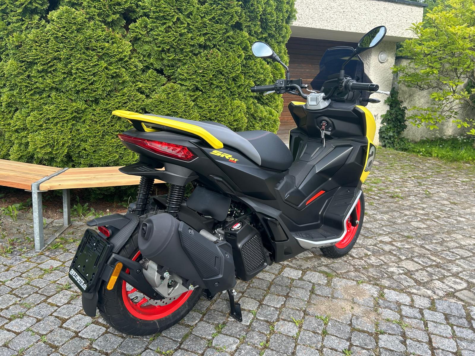APRILIA SR 125 GT ABS-image-4