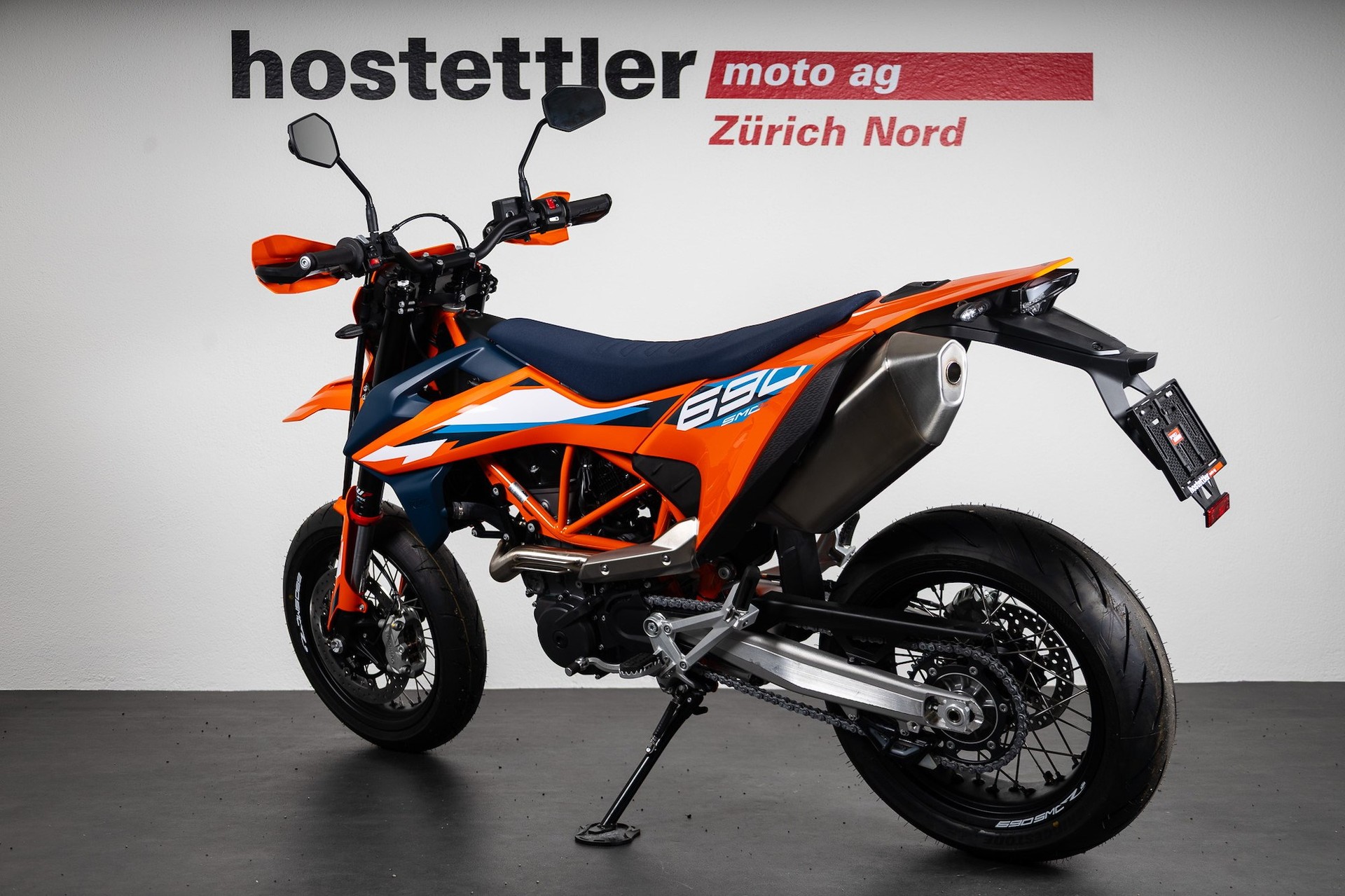KTM 690 SMC R ABS (35kW)-showroom-element-3