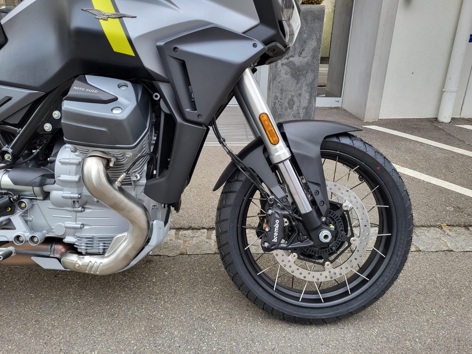 MOTO GUZZI Stelvio 1000 EU5+-showroom-element-3