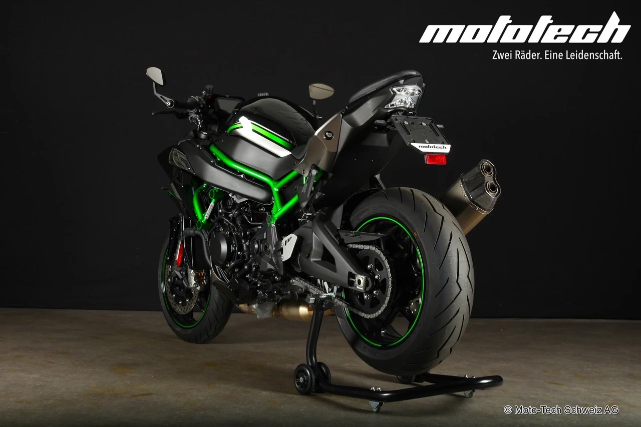 KAWASAKI Z H2 STAGE 1 + AKRAPOVIC-showroom-element-3