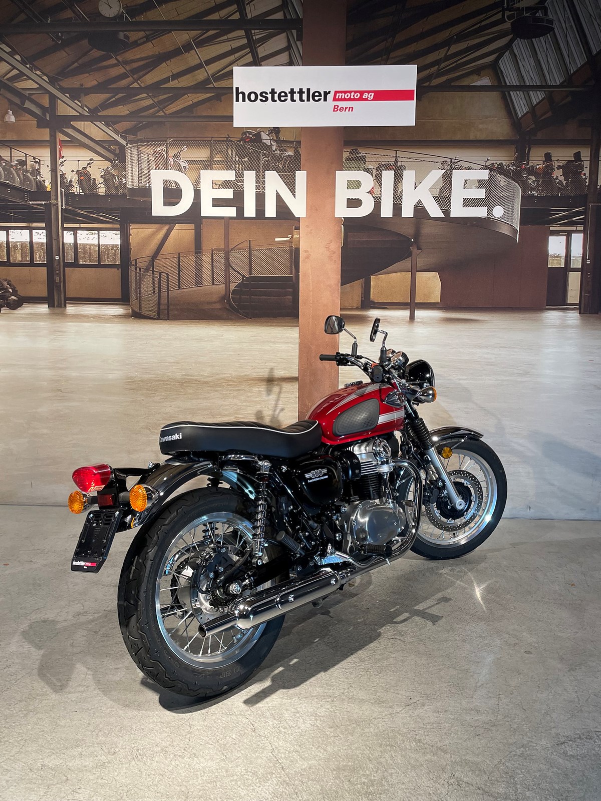 KAWASAKI W 800-showroom-element-1