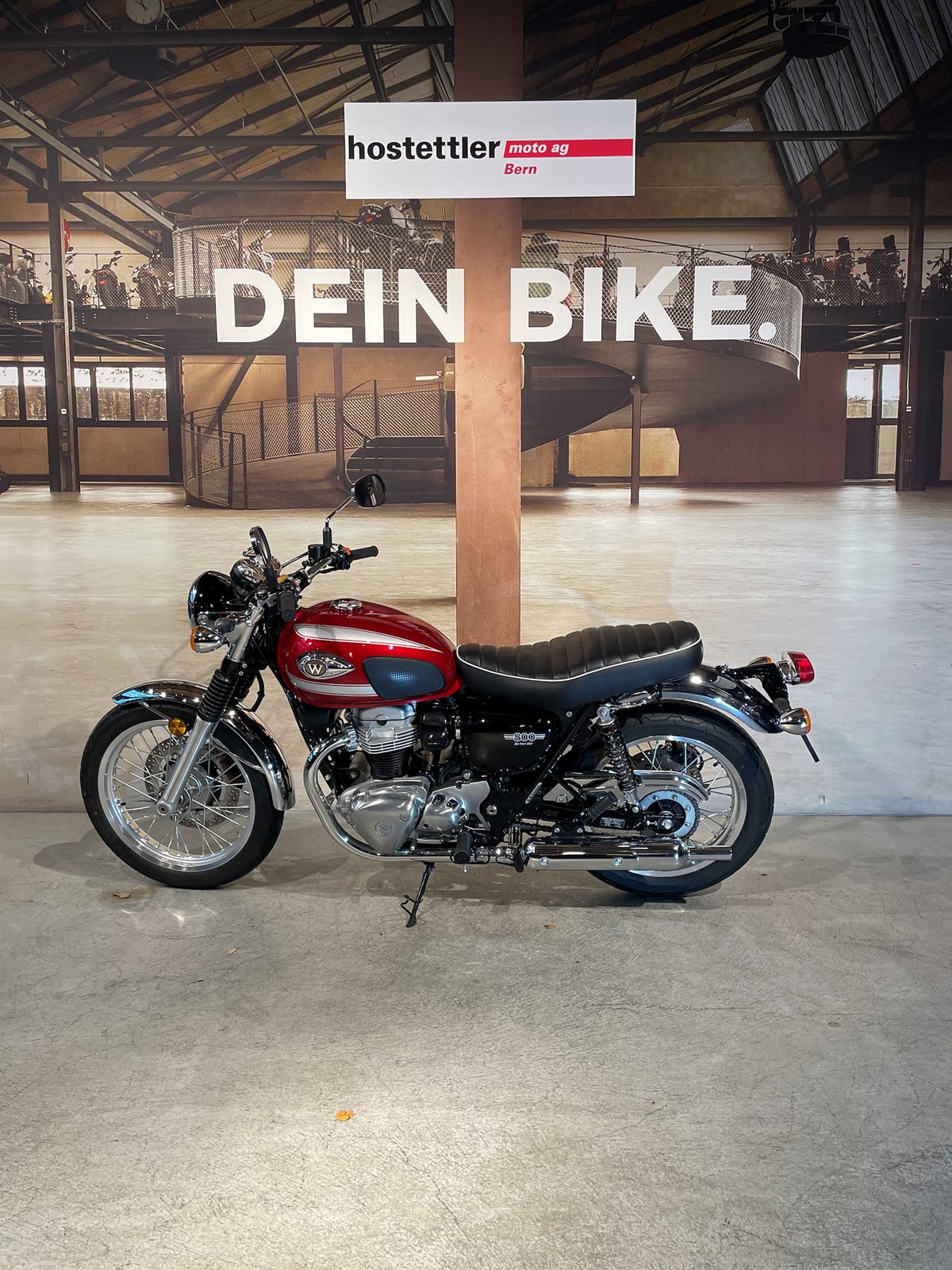 KAWASAKI W 800-showroom-element-2