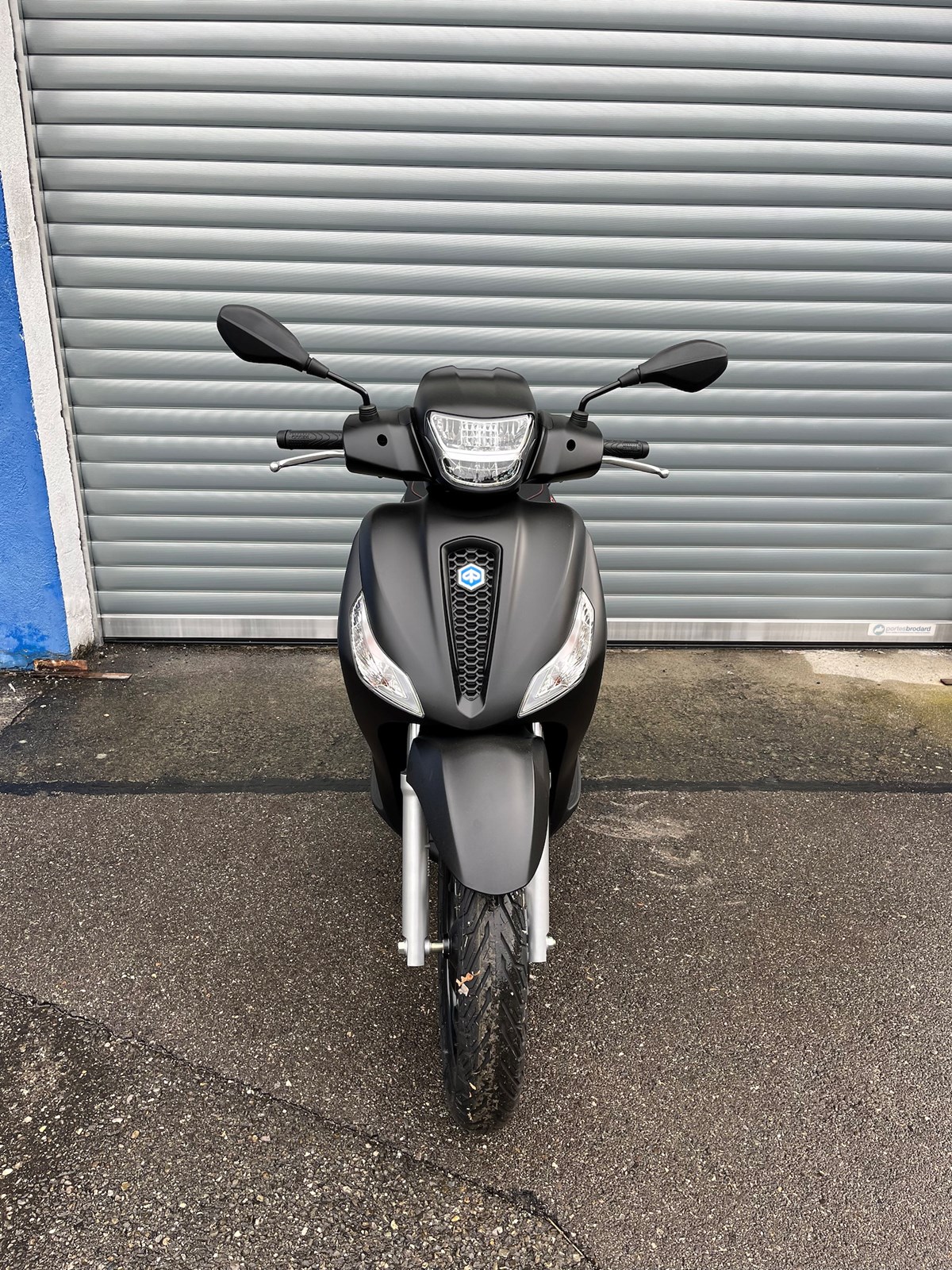 PIAGGIO Medley 125 Sport-showroom-element-2