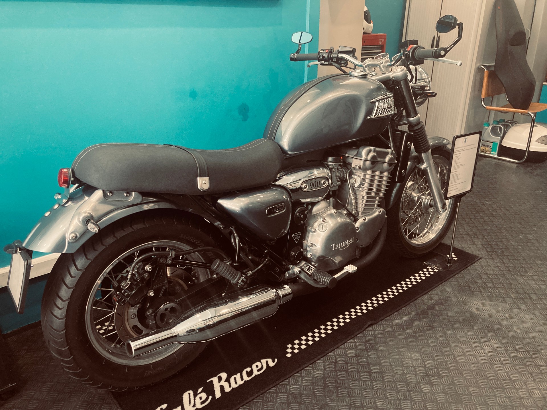 TRIUMPH Thunderbird 900 Sport-image-5