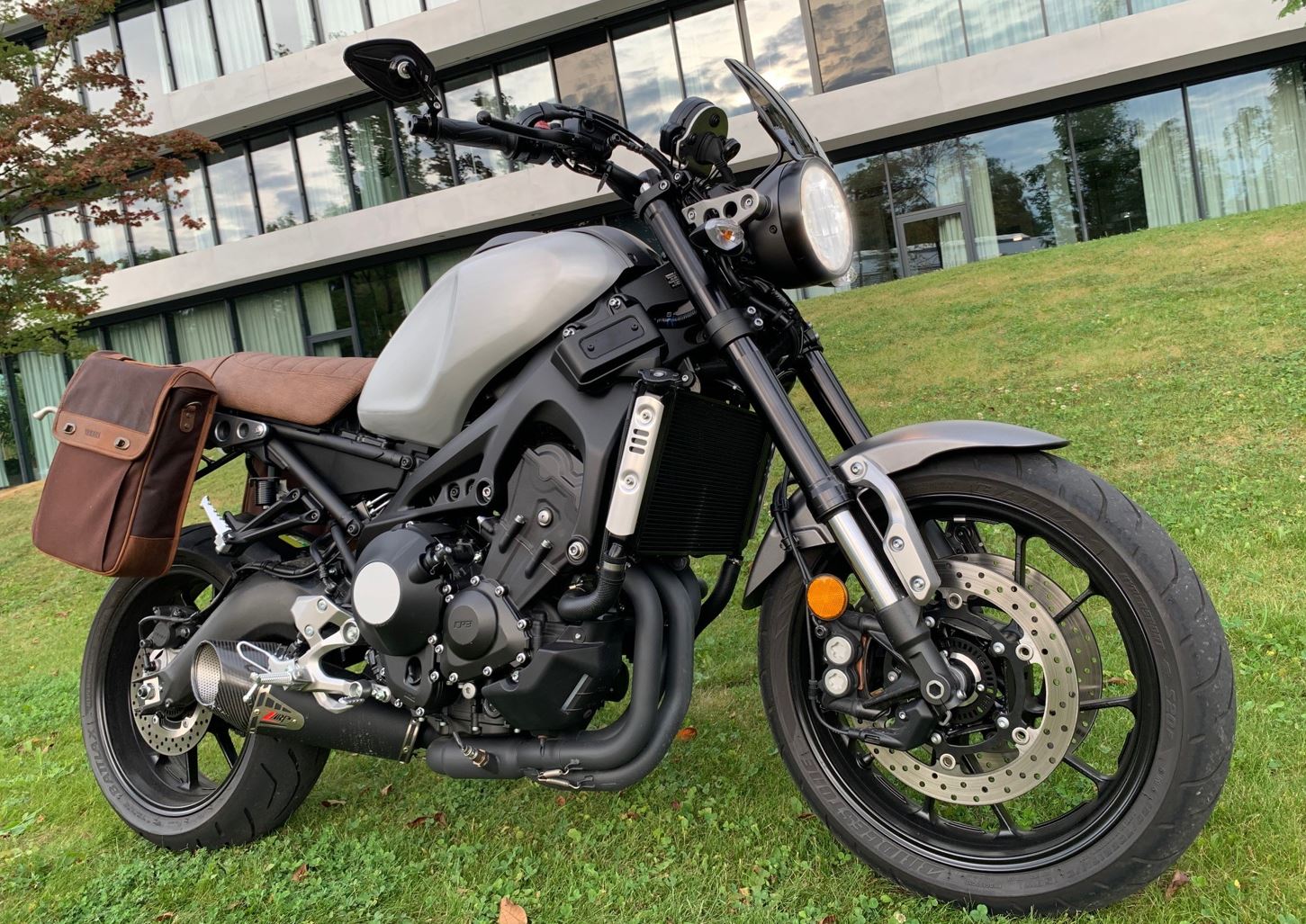 YAMAHA XSR 900 80 Black-image-1