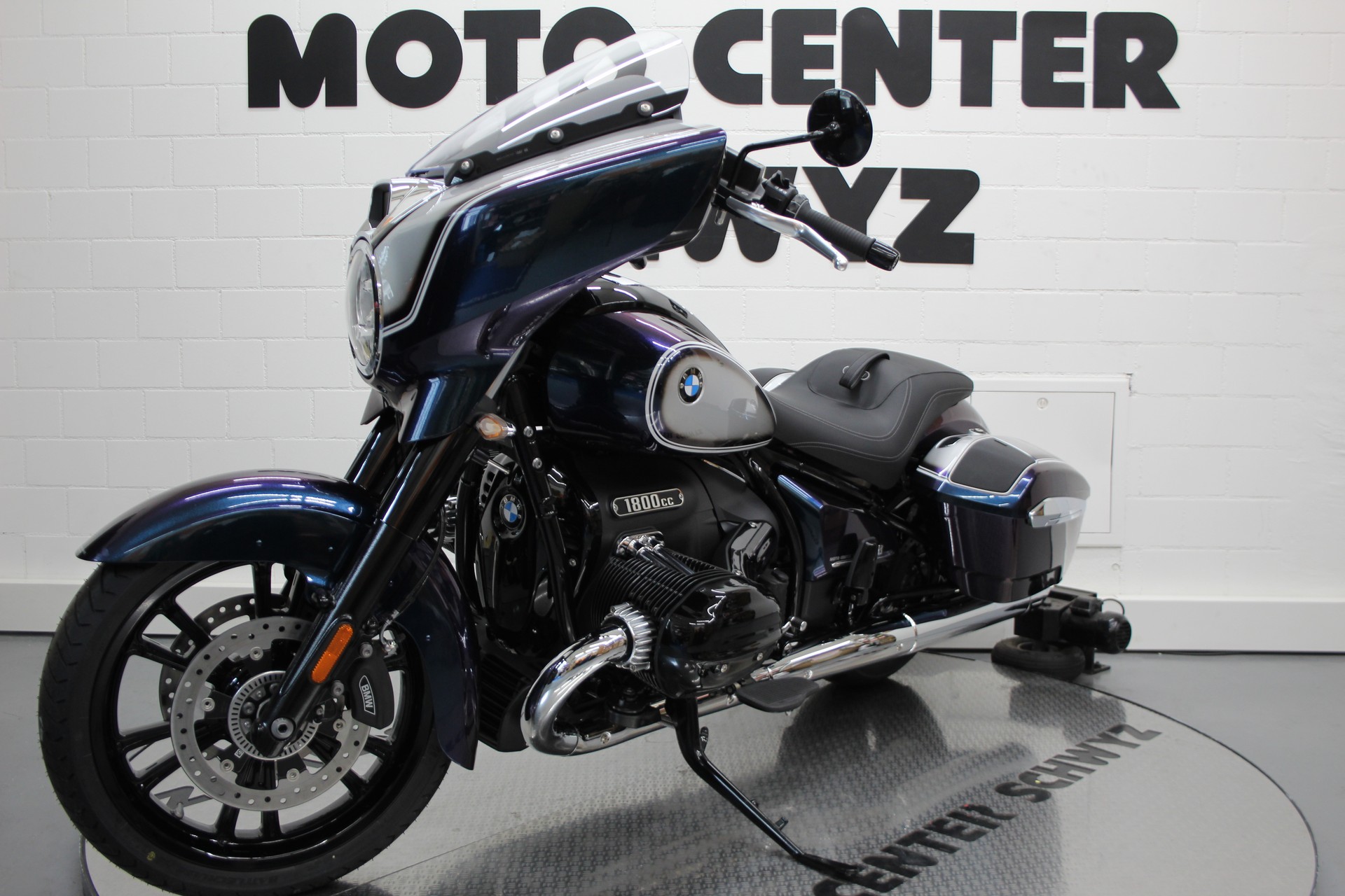 BMW R 18 Bagger-showroom-element-2