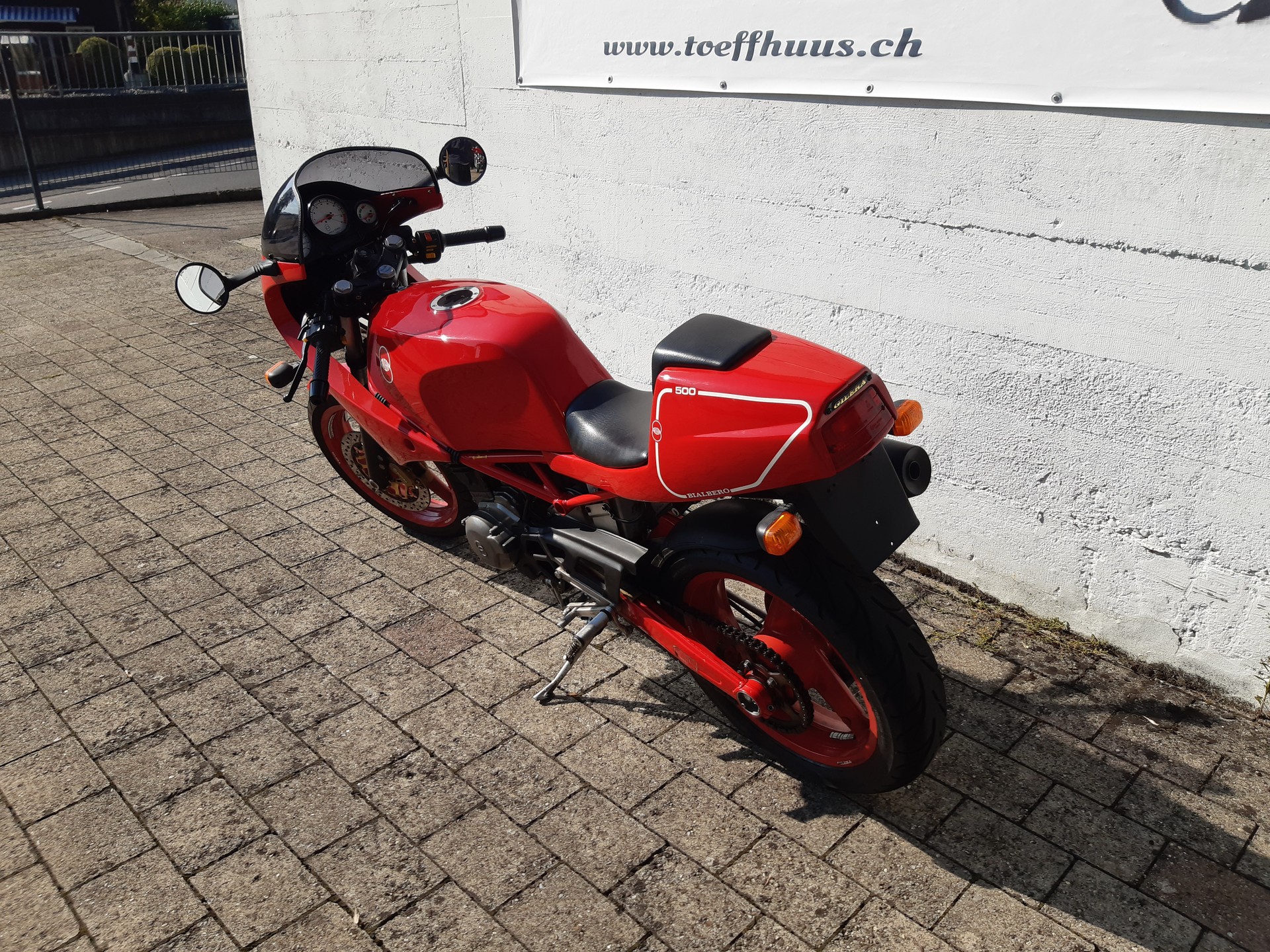 GILERA 500 Anniversary-showroom-element-1