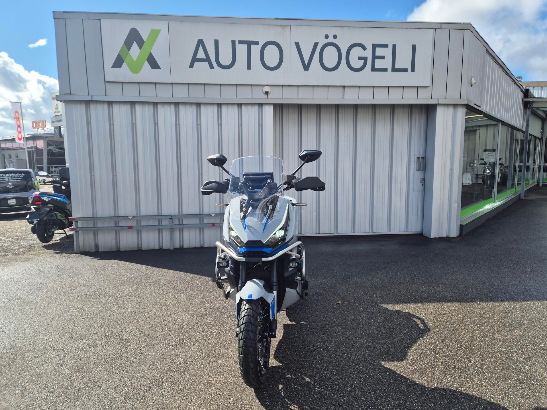 ZONTES 368-showroom-element-1