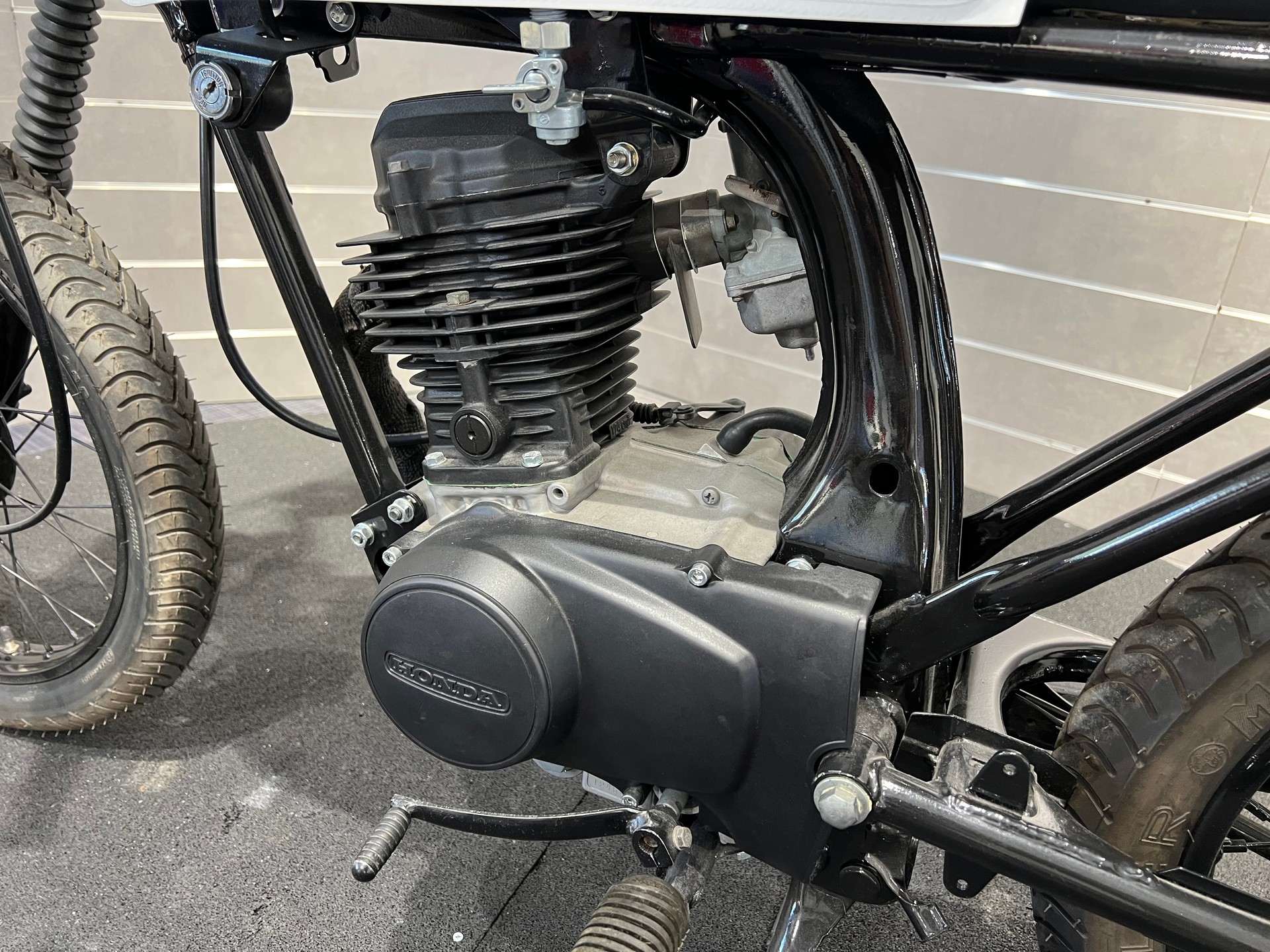 HONDA CG 125 Cafe Racer-image-11