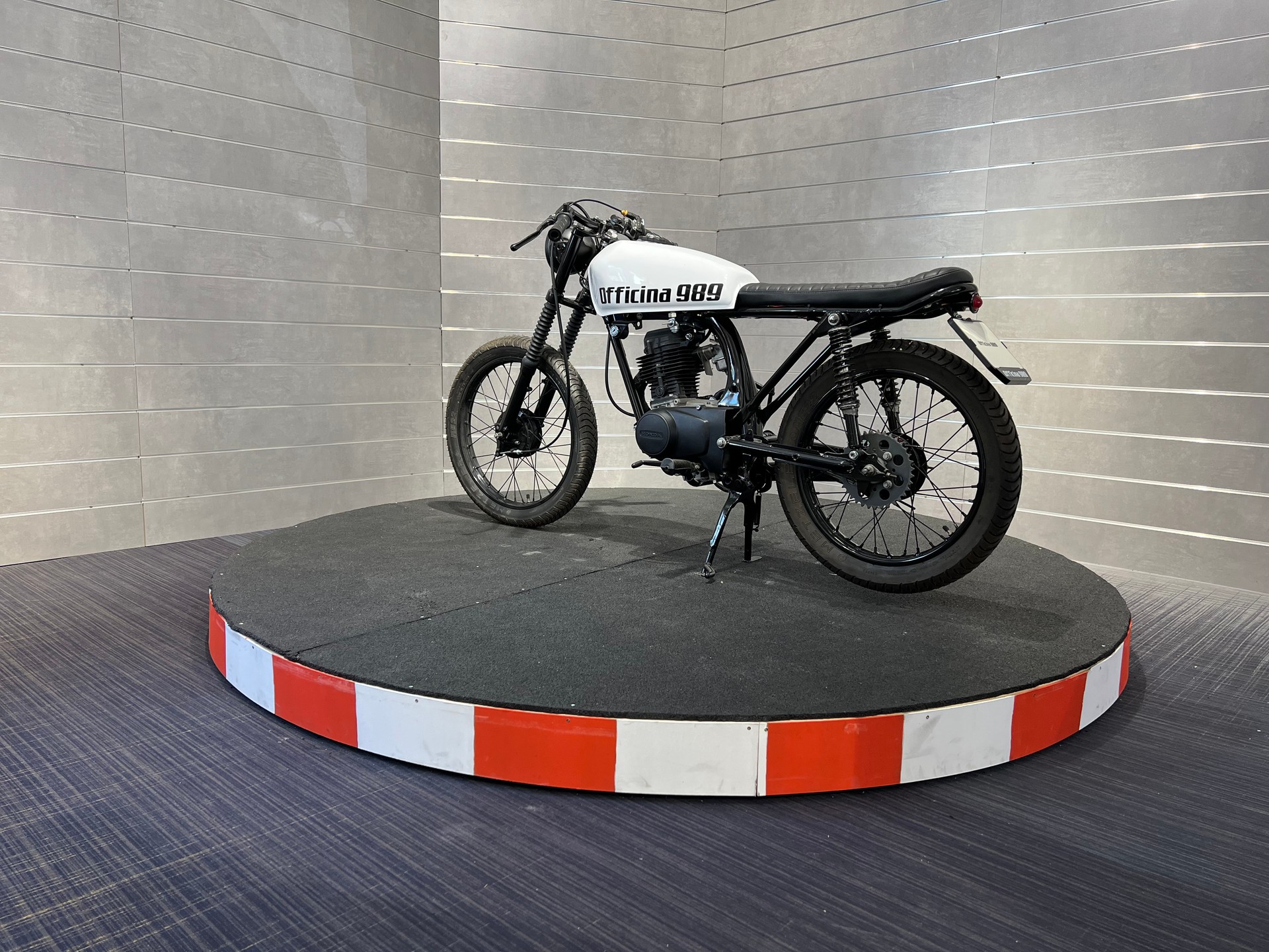 HONDA CG 125 Cafe Racer-image-2