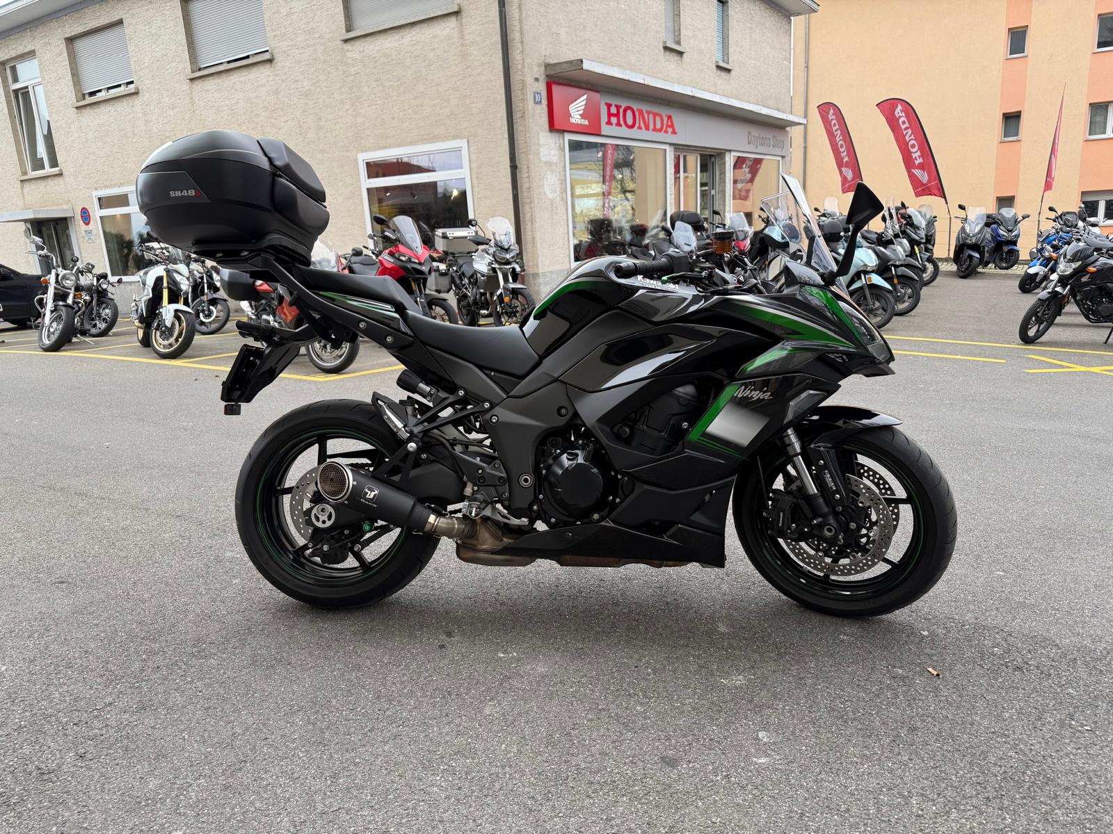KAWASAKI Ninja 1000 SX-showroom-element-3