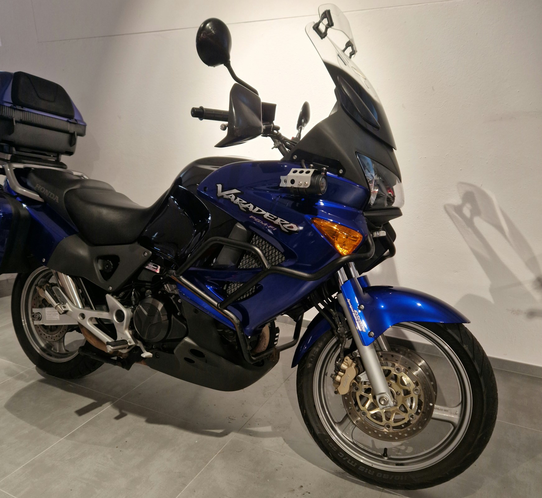 HONDA XL 1000 V Varadero-image-1