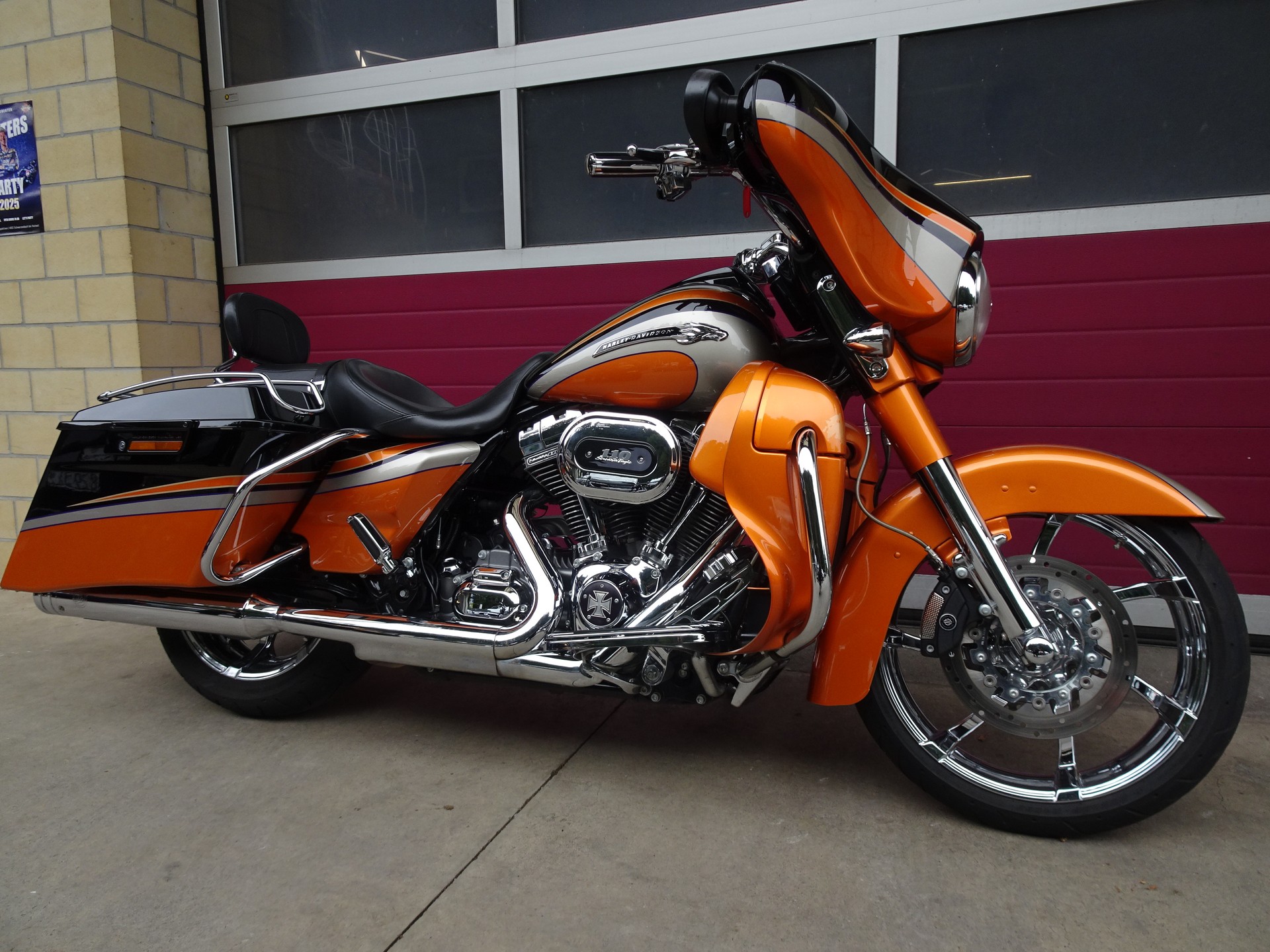 HARLEY-DAVIDSON CVO, Strasse - Occasionen kaufen | MotoScout24
