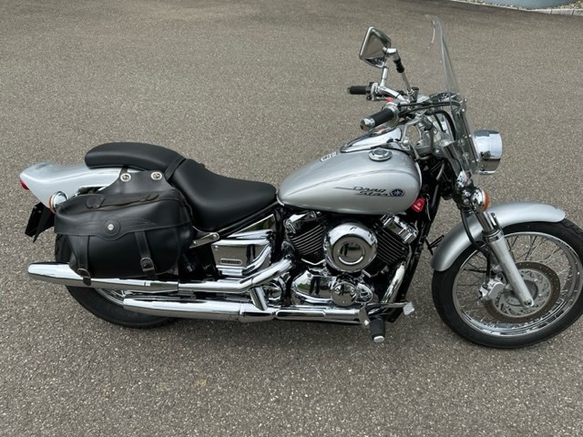 YAMAHA XVS 650 Drag Star