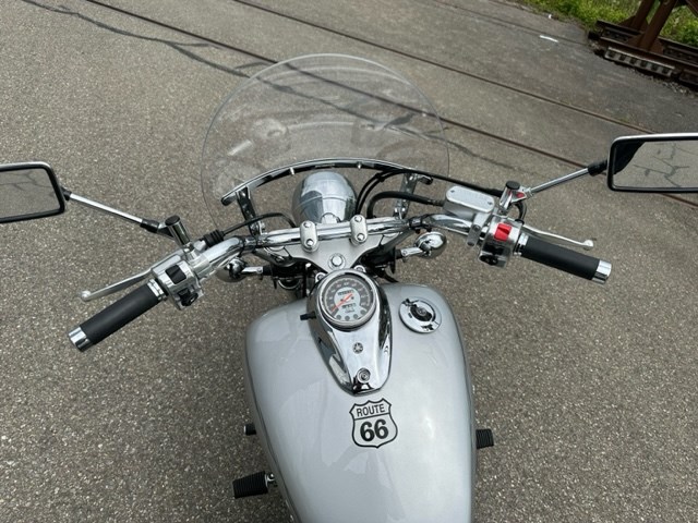 YAMAHA XVS 650 Drag Star-showroom-element-3