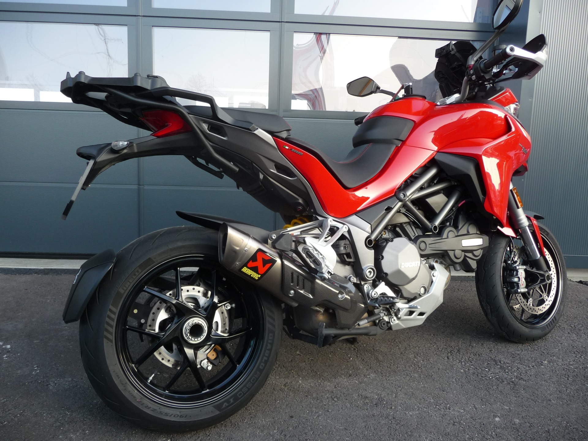 DUCATI Multistrada 1260 S Touring-showroom-element-1