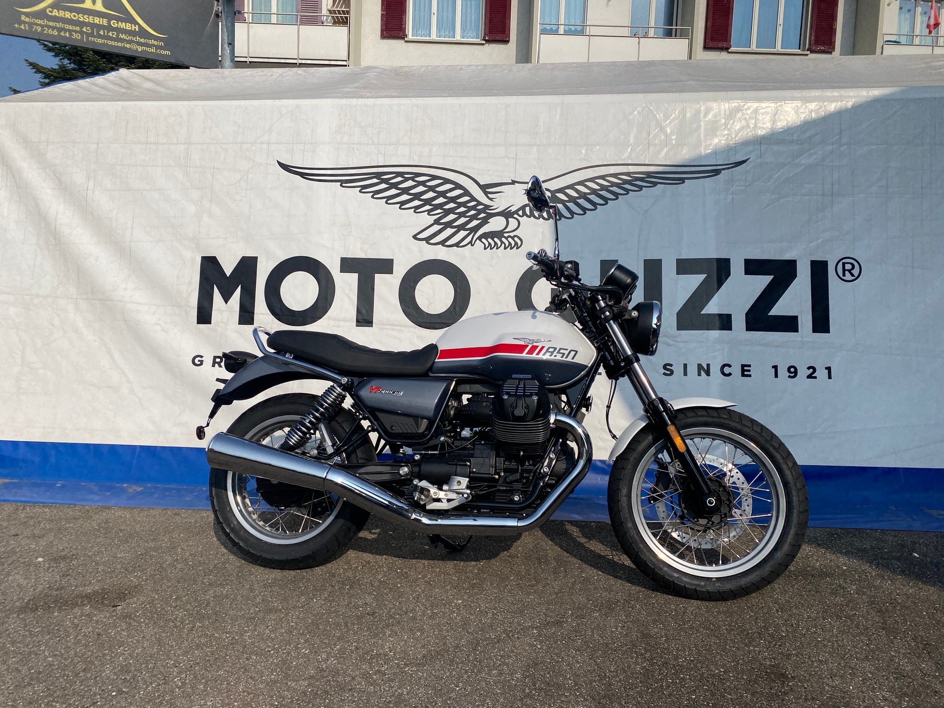 MOTO GUZZI V7/850 Special