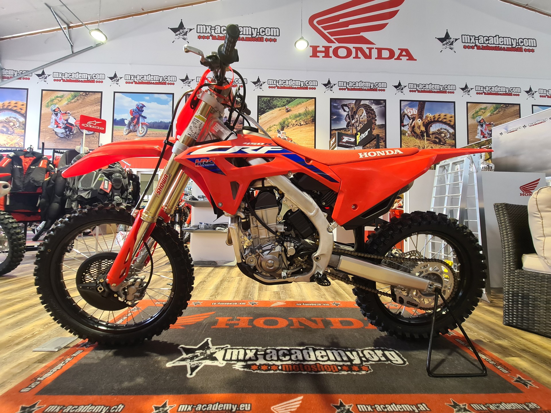 HONDA ** CRF450R ** Factory Connection
