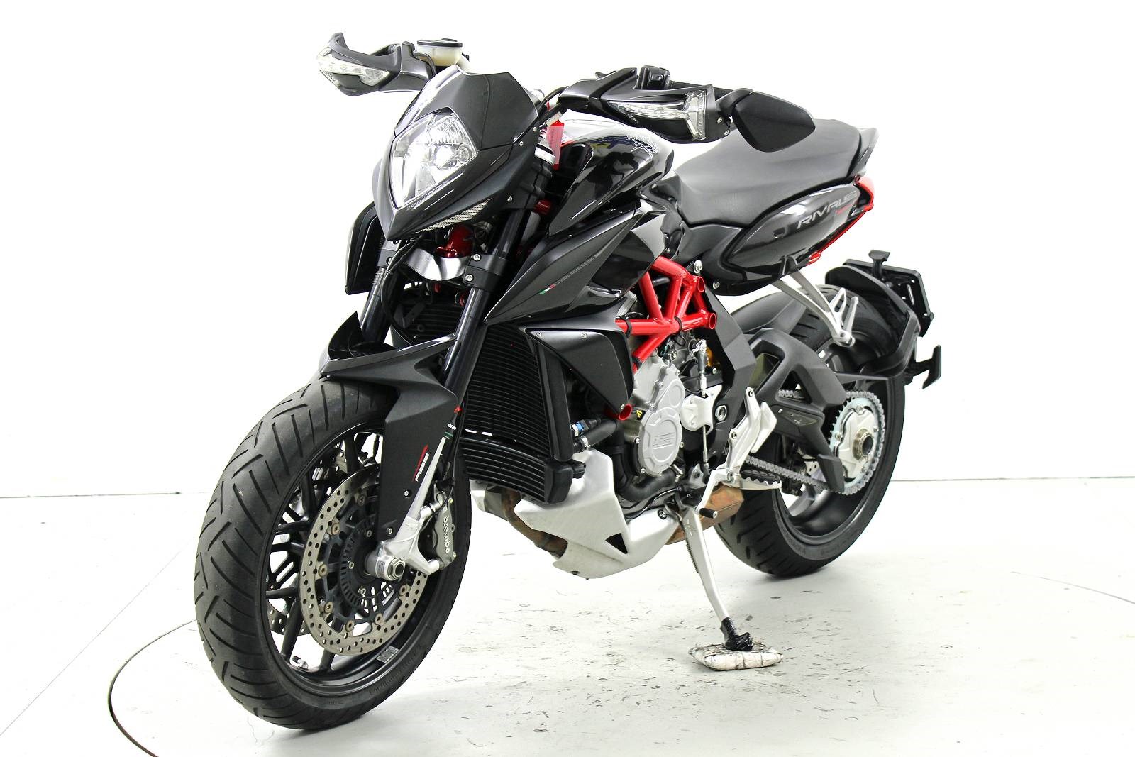 MV AGUSTA Rivale 800 ABS-showroom-element-2
