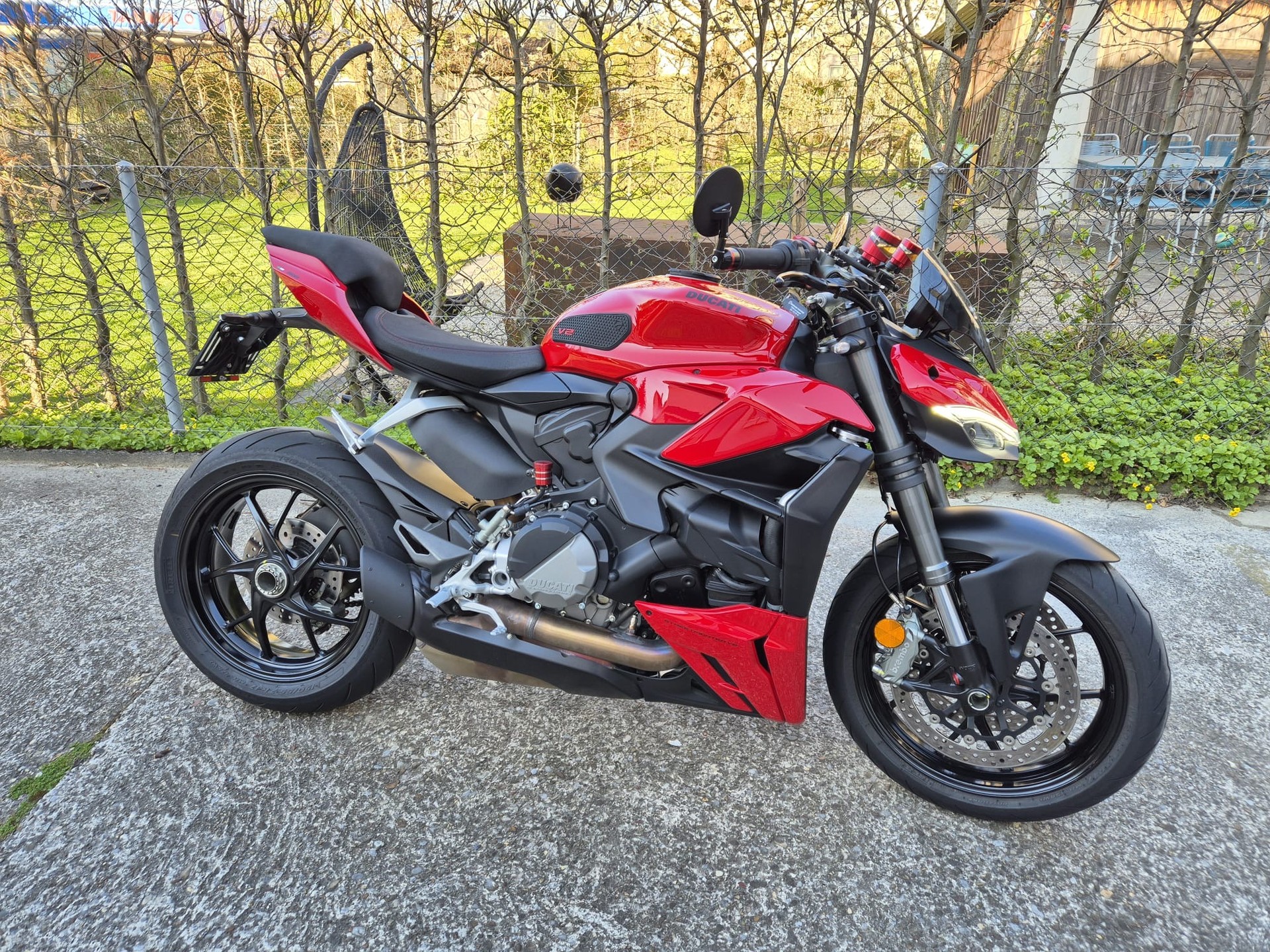 DUCATI Streetfighter V2-image-0