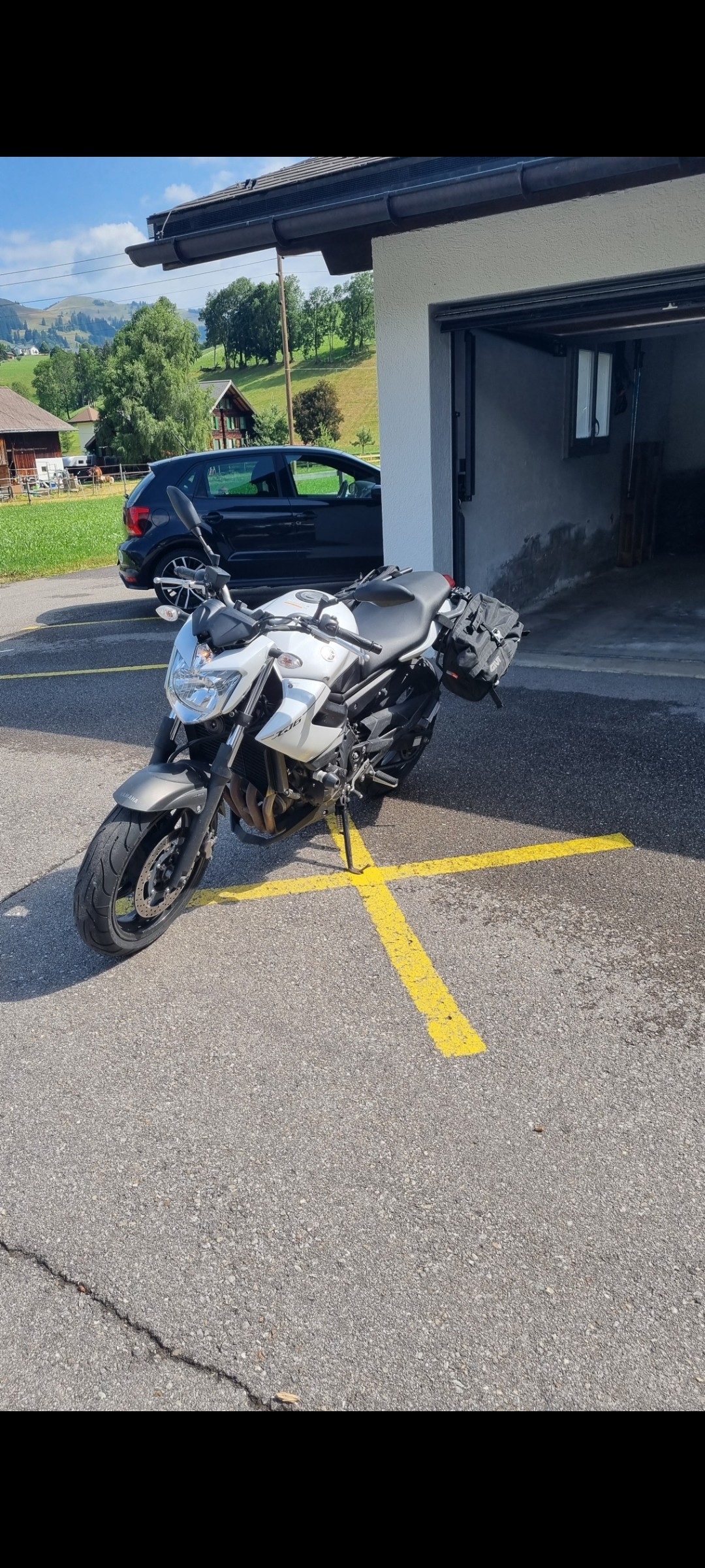 YAMAHA XJ 6 N ABS (25kW)-image-4
