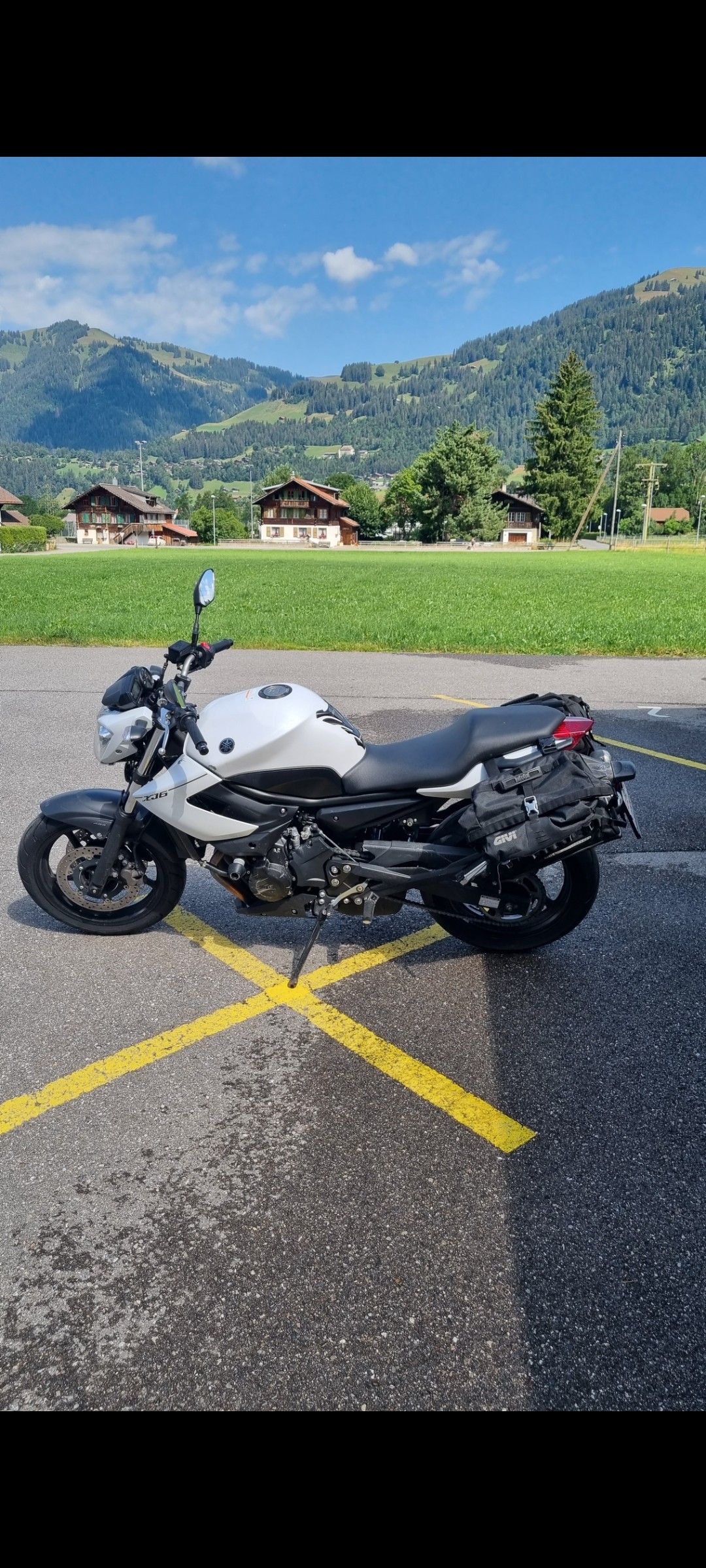 YAMAHA XJ 6 N ABS (25kW)-image-3