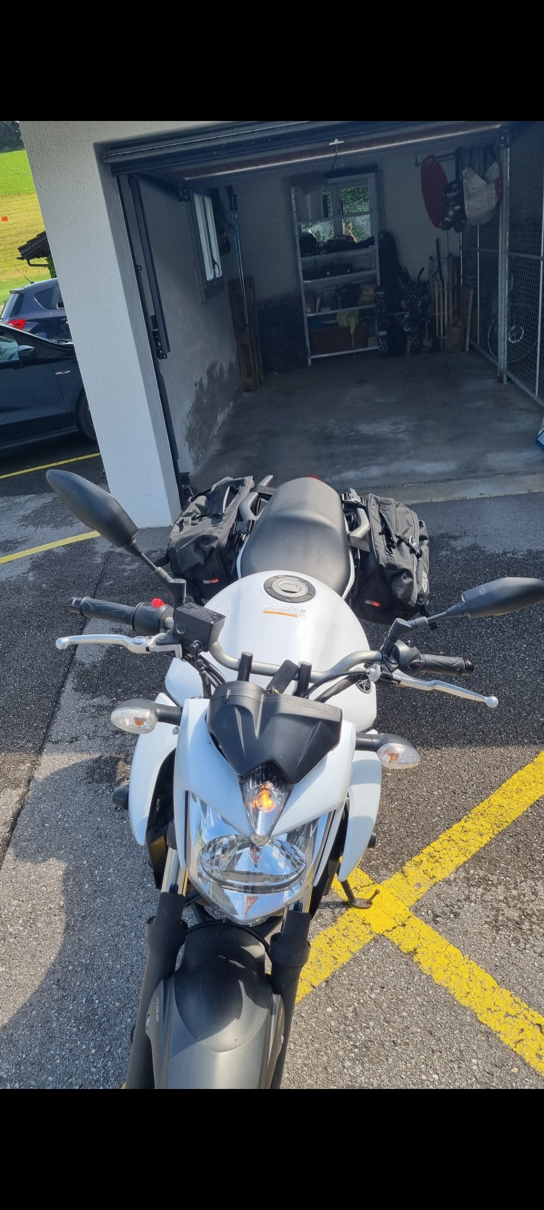 YAMAHA XJ 6 N ABS (25kW)-image-0