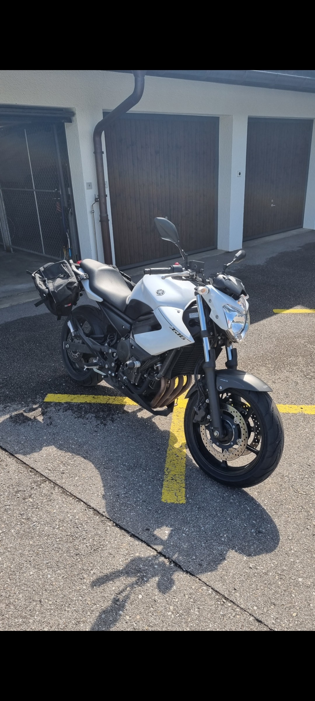 YAMAHA XJ 6 N ABS (25kW)-image-5