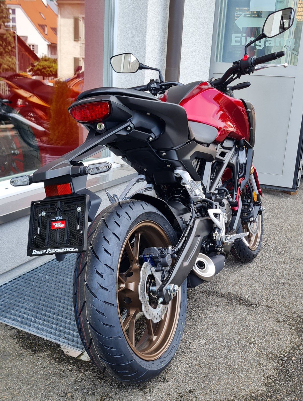 HONDA CB 125 R-showroom-element-2